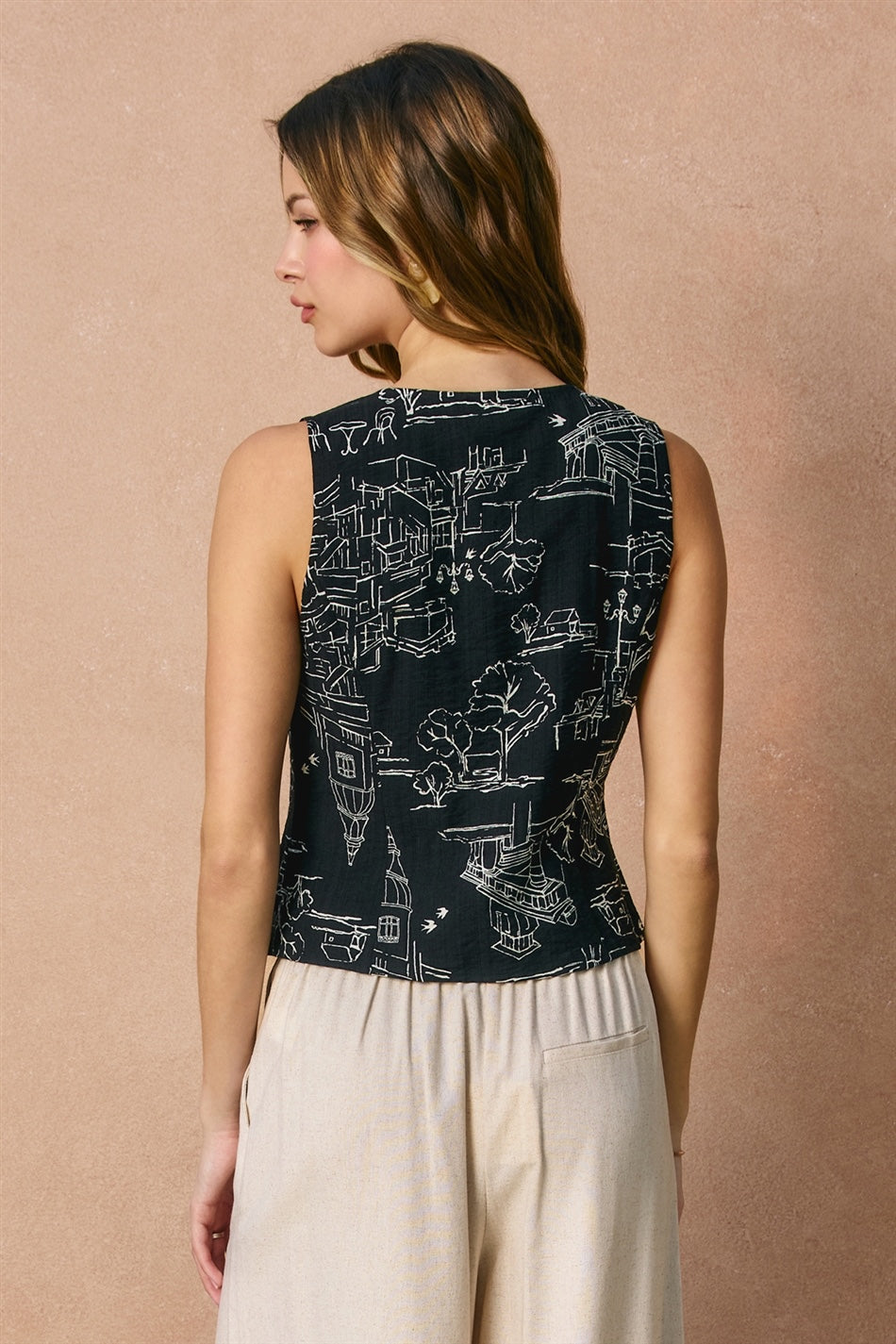 Dress Forum - Casa del Sol Tie Front Vest Top