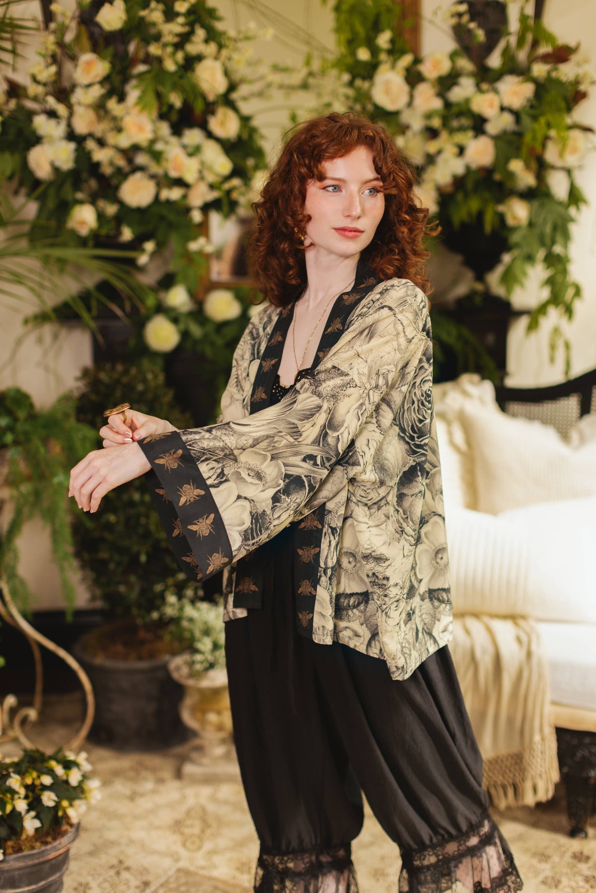 Market of Stars – Honey &amp; The Moon Cropped Kimono