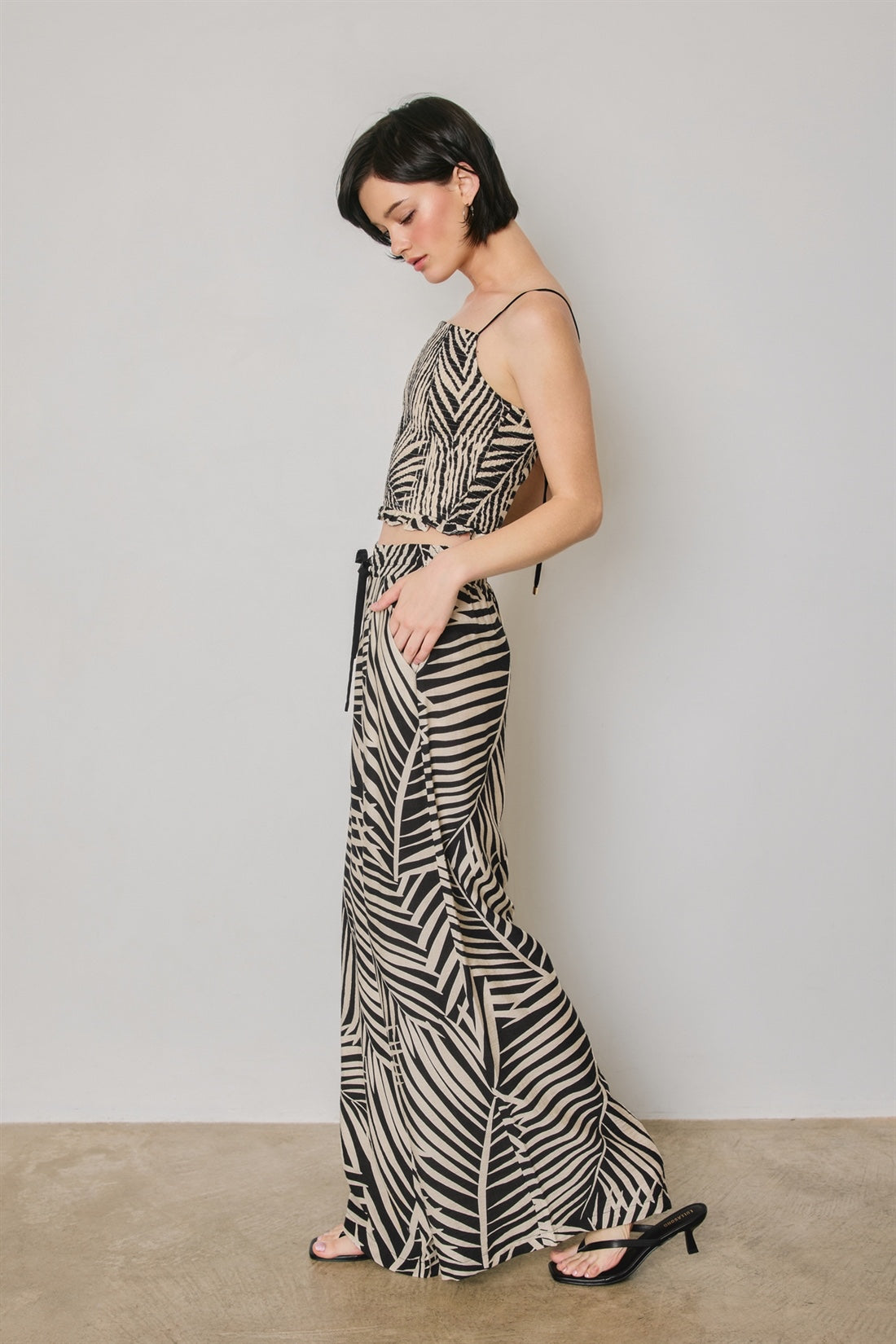 Dress Forum - Tropical Leaf Print Wide Leg Pants