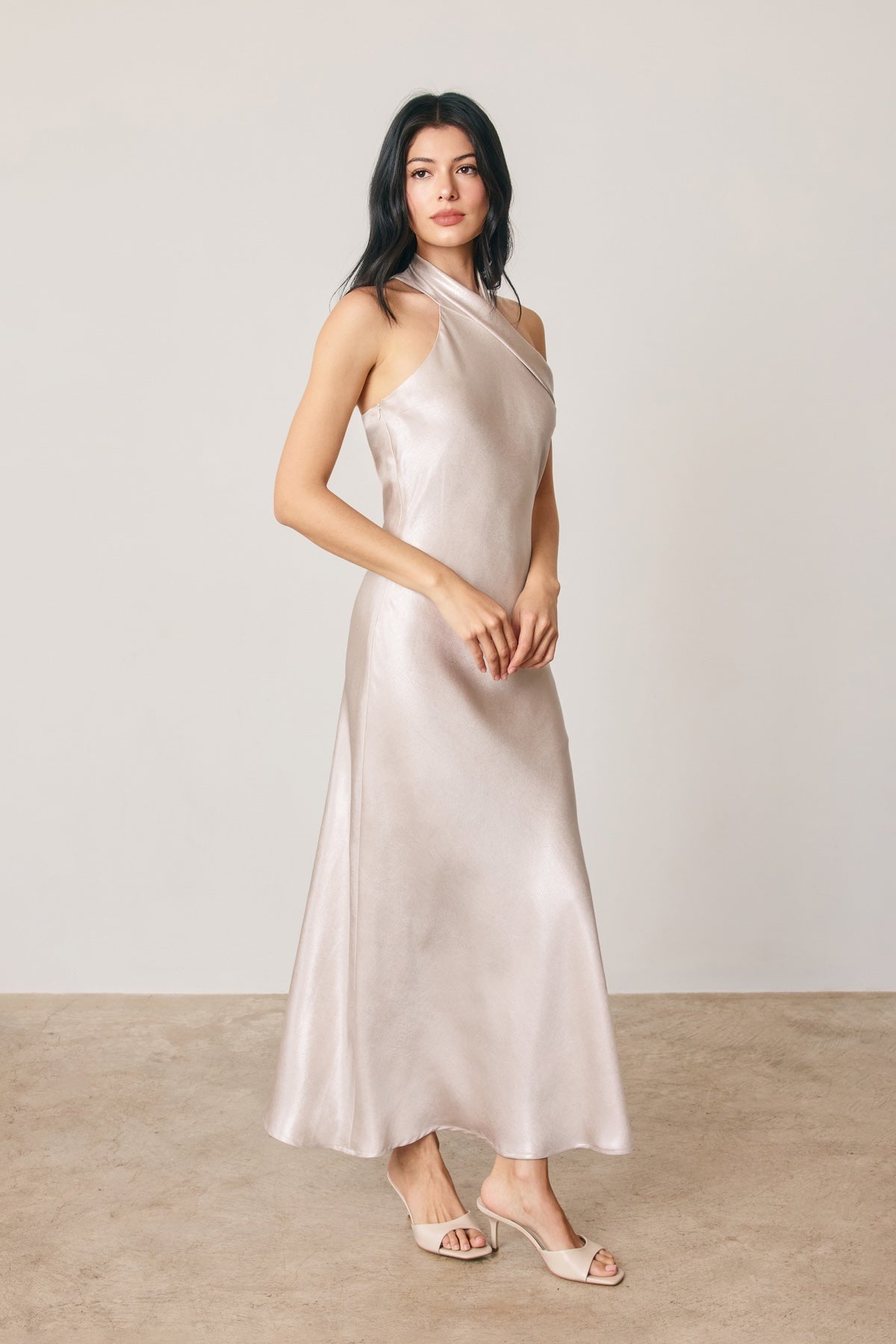 DRESS FORUM - Metallic Foil Halter Neck Midi Dress