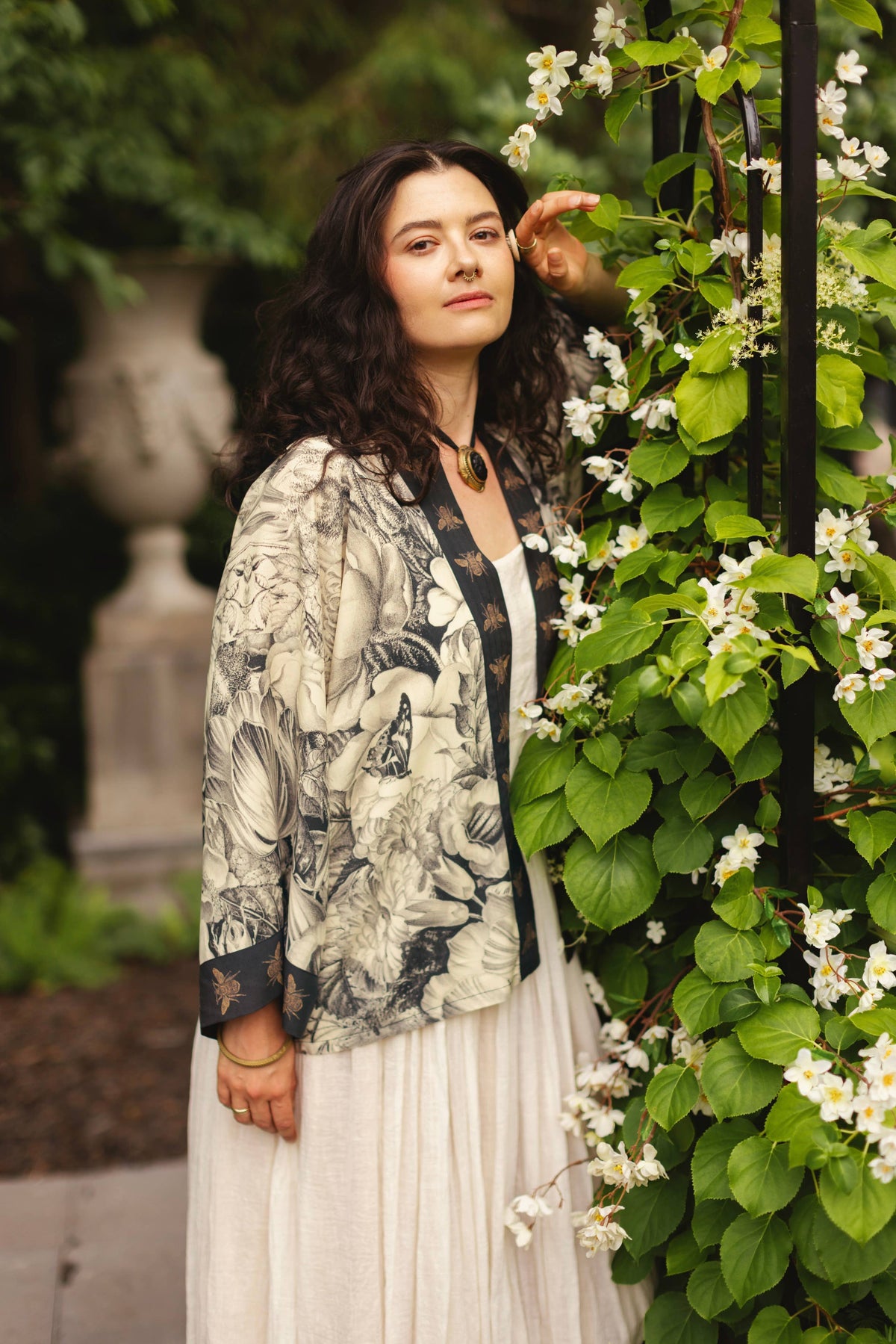 Market of Stars – Honey &amp; The Moon Cropped Kimono