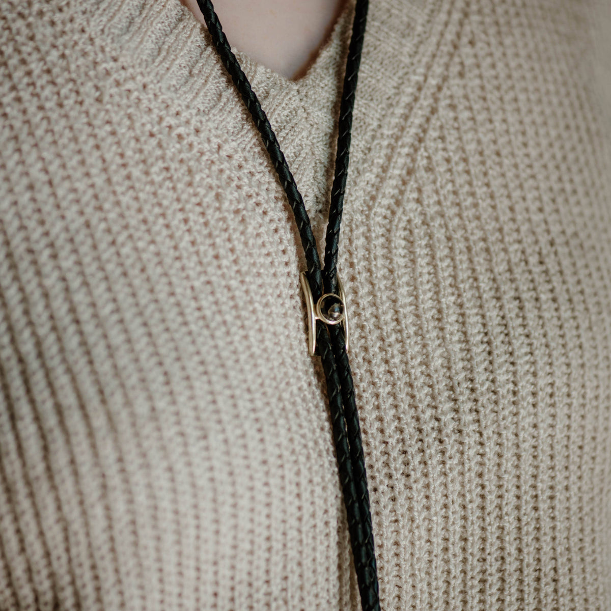 Commonform - Shepherd Bolo Tie // Stone